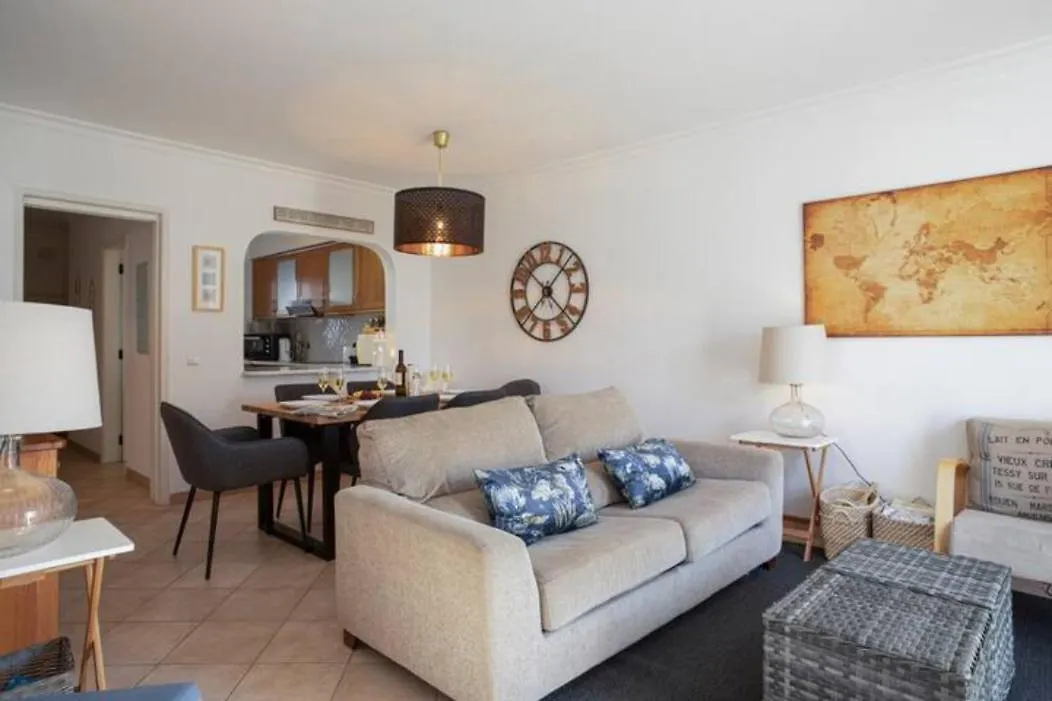 Albufeira Club Pool Apartment 0*,